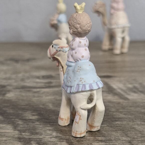 VTG Enesco Precious Moments “They Followed The Star” Miniature Pewter Magi 1990 - Picture 8 of 16